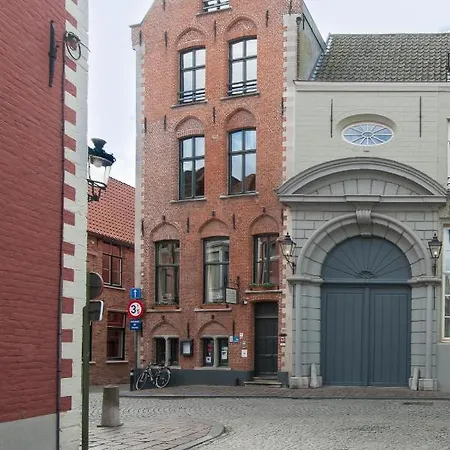 Cornerhouse Level By Romy&travis 4* Bruges